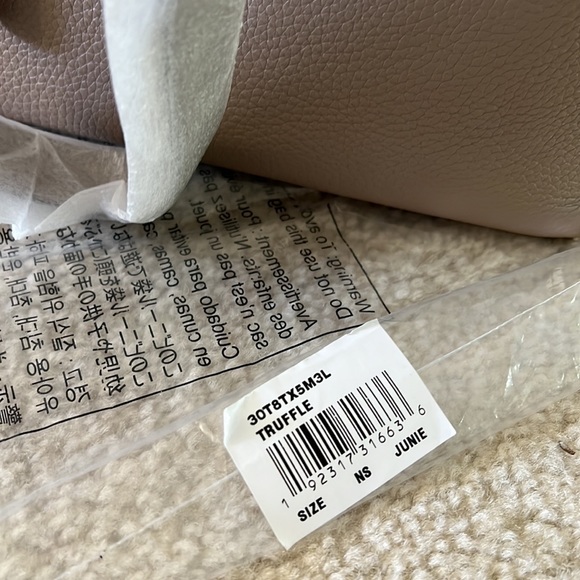 MICHAEL KORS JUNIE LARGE MESSENGER LEATHER SHOUDER PURSES 11x11 GOLD HARDWARE - Picture 2 of 13